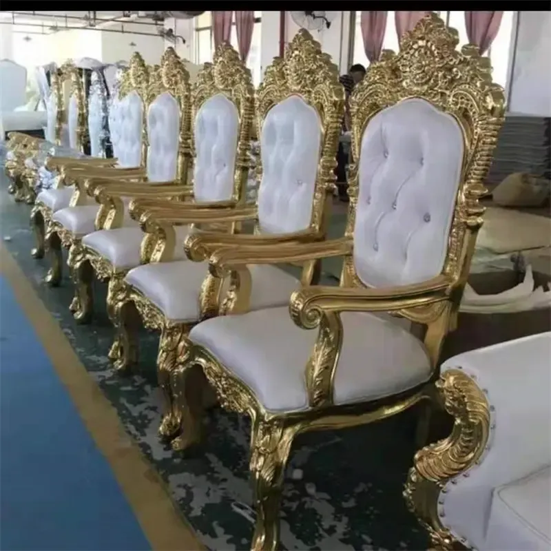 Factory Wholesale Luxurious Gild White Leather With Crystal Buckles King Throne Chair For Wedding Event