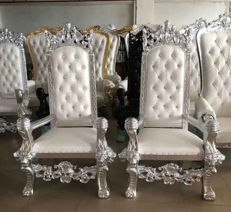 The Royal Luxury And Noble Chair In Buckingham Palace